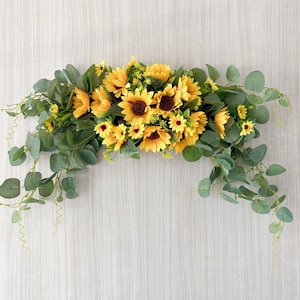 Sunflower Wedding Garland Yellow Wedding Favors Back Door Artificial Wedding Arch Flowers Arrangement Head table centerpiece Wedding Swag
