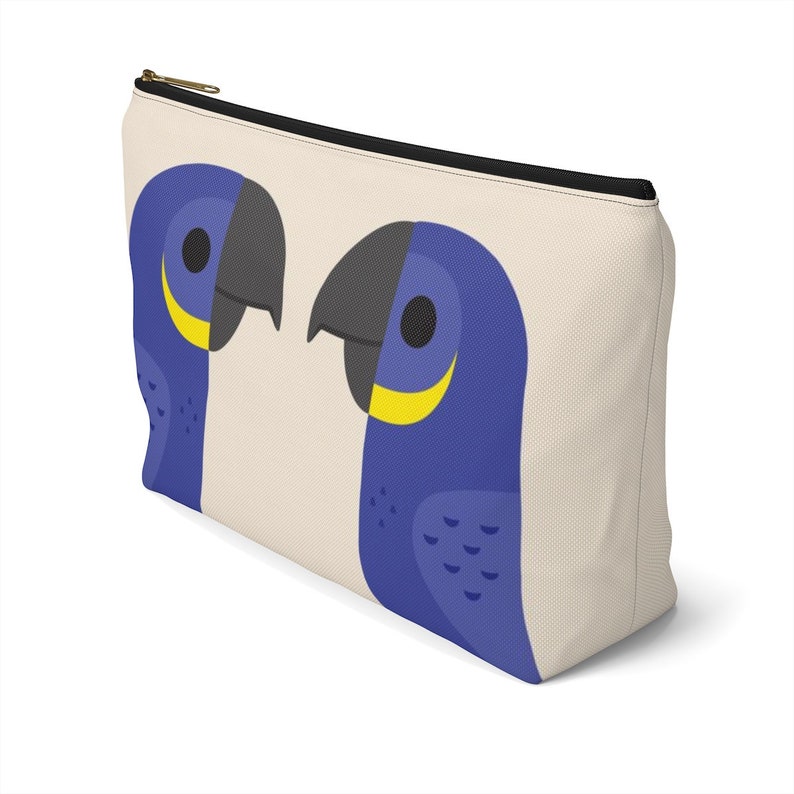 Hyacinth Macaw Carry All Pouch
