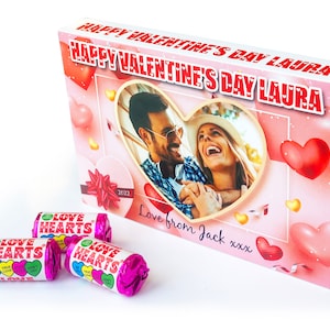 Personalisierte Valentinstag Karte Swizzels Liebe Herzen Süßigkeiten Geschenkbox - Ihr eigenes Foto - Valentinstag Geschenk - Jede Nachricht - Jeder Anlass!