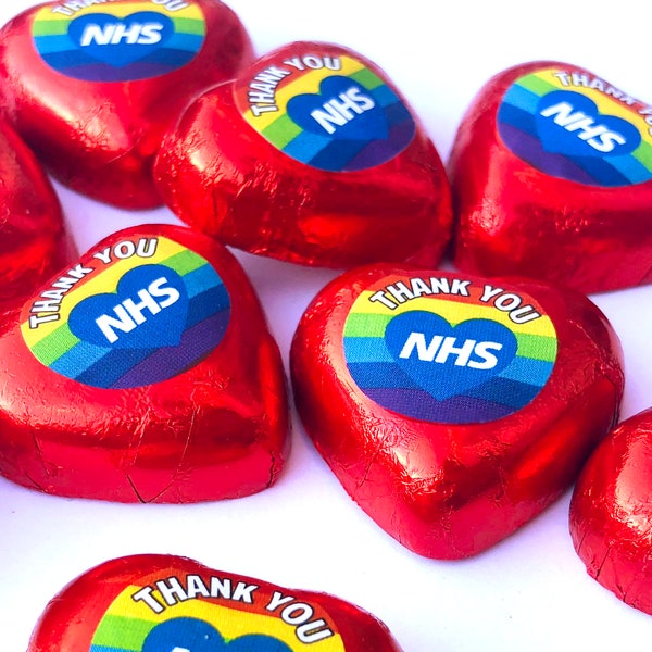 Gracias NHS - Arco iris - Corazones de chocolate 32 mm - Entrega GRATUITA en el Reino Unido