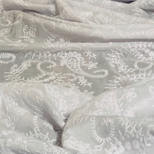 White Paisley Floral Broderie Anglaise Fabric 58&#39;&#39; PRICE PER METER