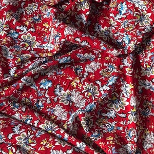 Red Multicoloured Floral Viscose Fabric 58&#39;&#39; PRICE PER METER