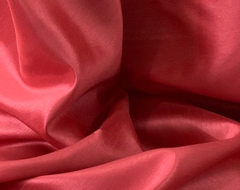 Tissu imitation soie shantung pêche corail 58 po. PRIX AU MÈTRE