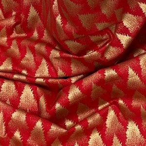 Red Gold Christmas Tree 100% Cotton Fabric 45&#39;&#39; PRICE PER METER
