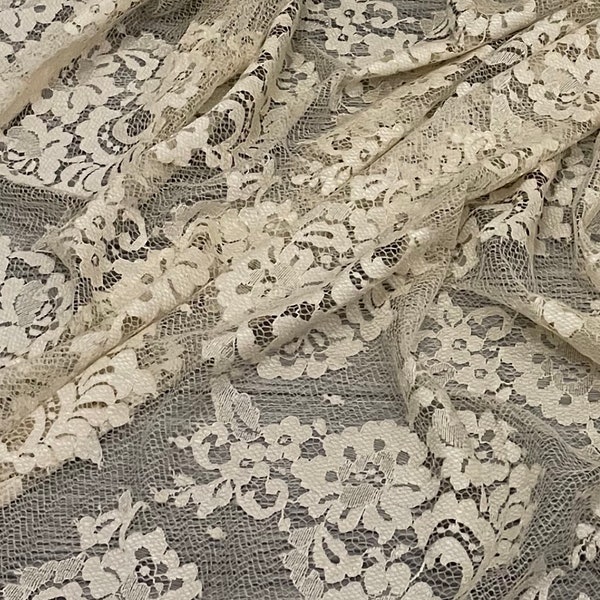 Beige Gold Floral Scallop Chantilly Lace Fabric 58'' PRICE PER METER