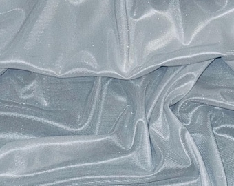 Vitt glitterlurextyg 137 cm PRIS PER METER