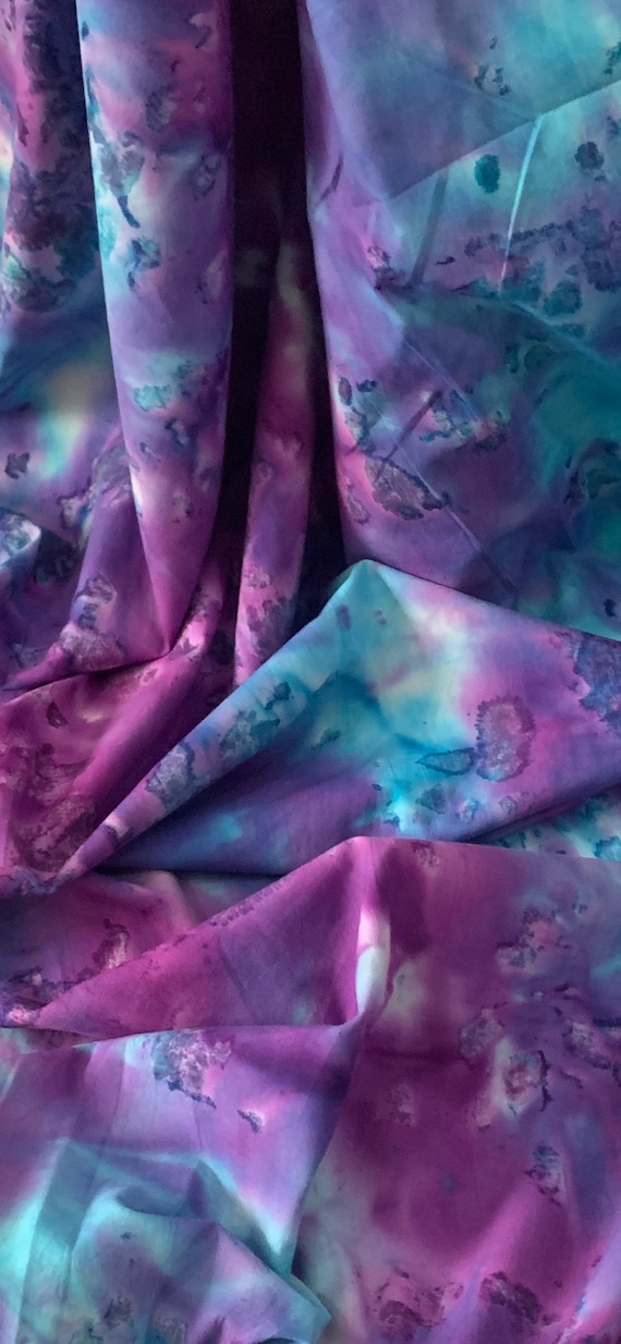 Batik Stoff Pink Lila Lila Stoff Mit Rautenmuster Im Batik-Stil