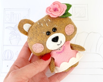 Felt doll pattern, bear doll pattern, felt doll diy, felt dress pattern, felt toy diy, felt miniature bear pattern, felt doll sewing pattern