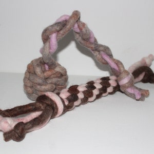Gioco per cani FLOTTES DUO | Asta con cordoncino, nodo da lancio a rete in robusta lana di pecora biologica infeltrita
