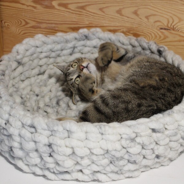 Design cat basket / cat bed made of sheep's wool mesh, high-quality felted design, 100% natural | robust, comfortable | Natural colors LIGHT GRAY