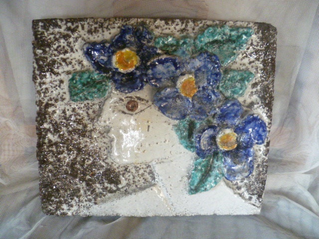 Studio ceramics, here a wall ceramic! Modern Art Esller-Weber "Woman's Head with Flower Wreath" after Picasso? sig.76