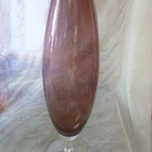 Wilhelm Wagenfeld chalice vase tulips / mushroom shape violet foot clear