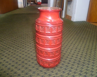 Inka Oswald Kleudgen Ceramic Scheurich Vintage 1960-70 No. 260-23 in Ferrari Red