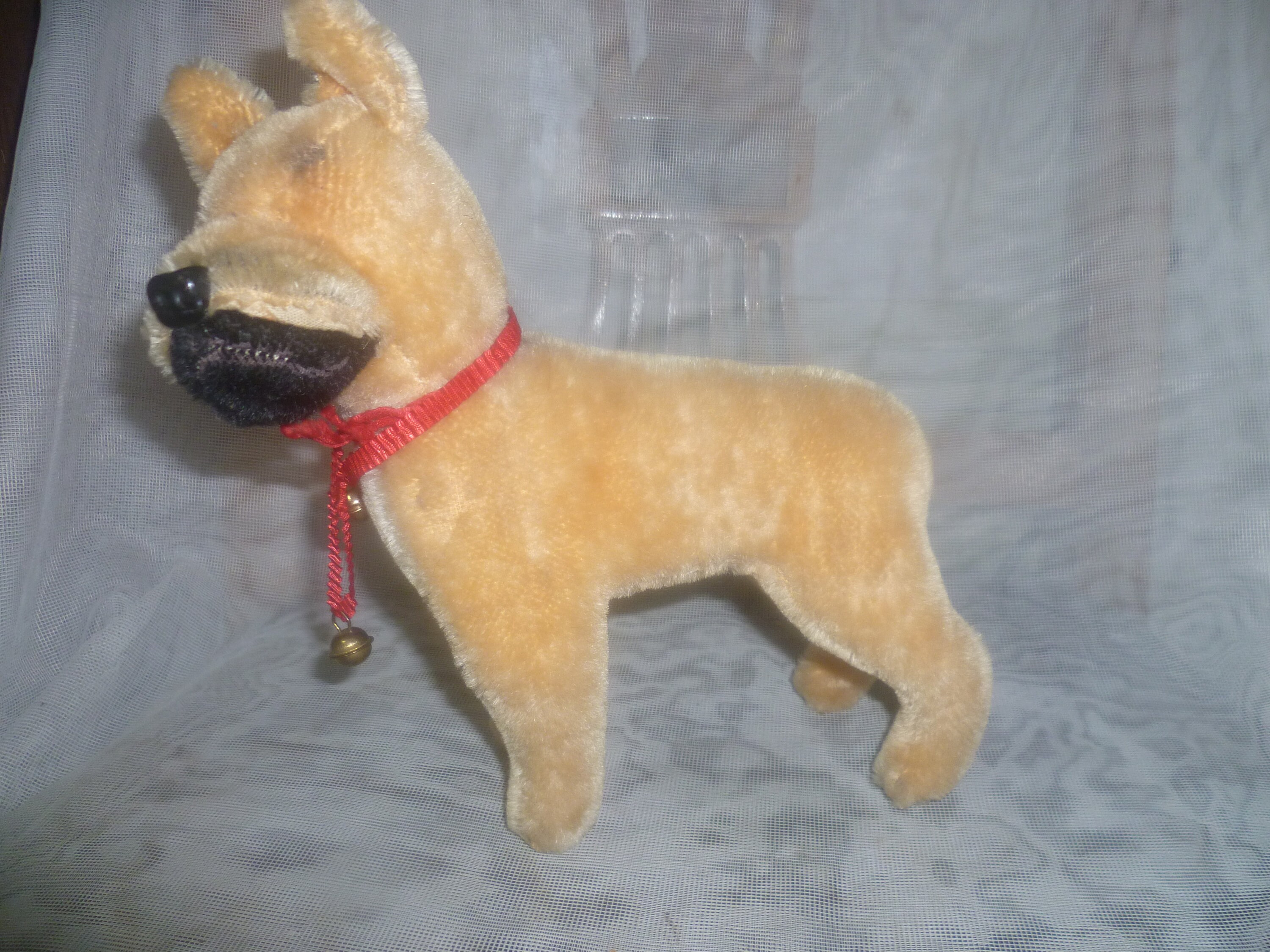 シュタイフ ボクサー犬 Steiff® ボクサー犬 1317.00 KFS、美しい状態、17 cm、サイズ 60。送料