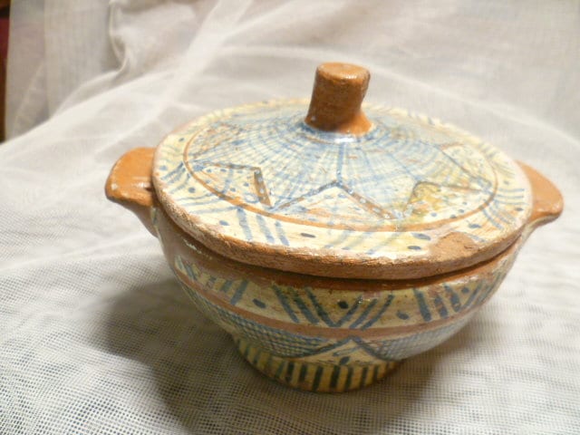 ルーマニア ホレズ窯 ホレズ焼 26cm 新品 伝統工芸 美しい文様 レア 希少 ルーマニアの陶器、磁器、陶磁器 | ルーマニア政府観光局