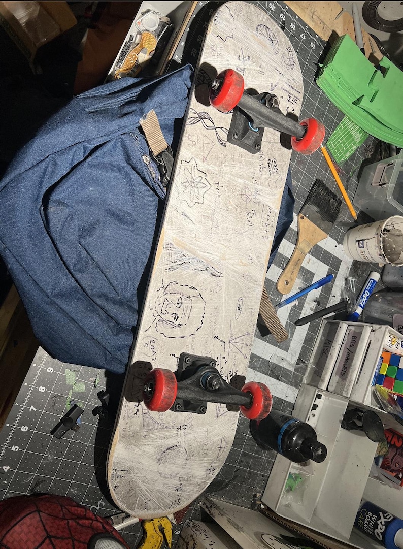 TASM Peter Parker Skateboard - Cosplay Replica Prop image 5