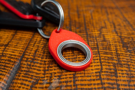 RED Fidget Keychain Spinner | Key Chain, Key Ring, Key Holder, Fidget  Spinner
