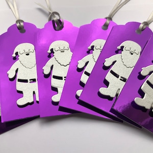 KERSTMAN Cadeaukaartjes 6 LUXE paars zilver Handgemaakte kerstcadeaukaartjes set van 6 kaartjes paarse spiegelkaart Zilveren kerstman gestanst zilveren lint