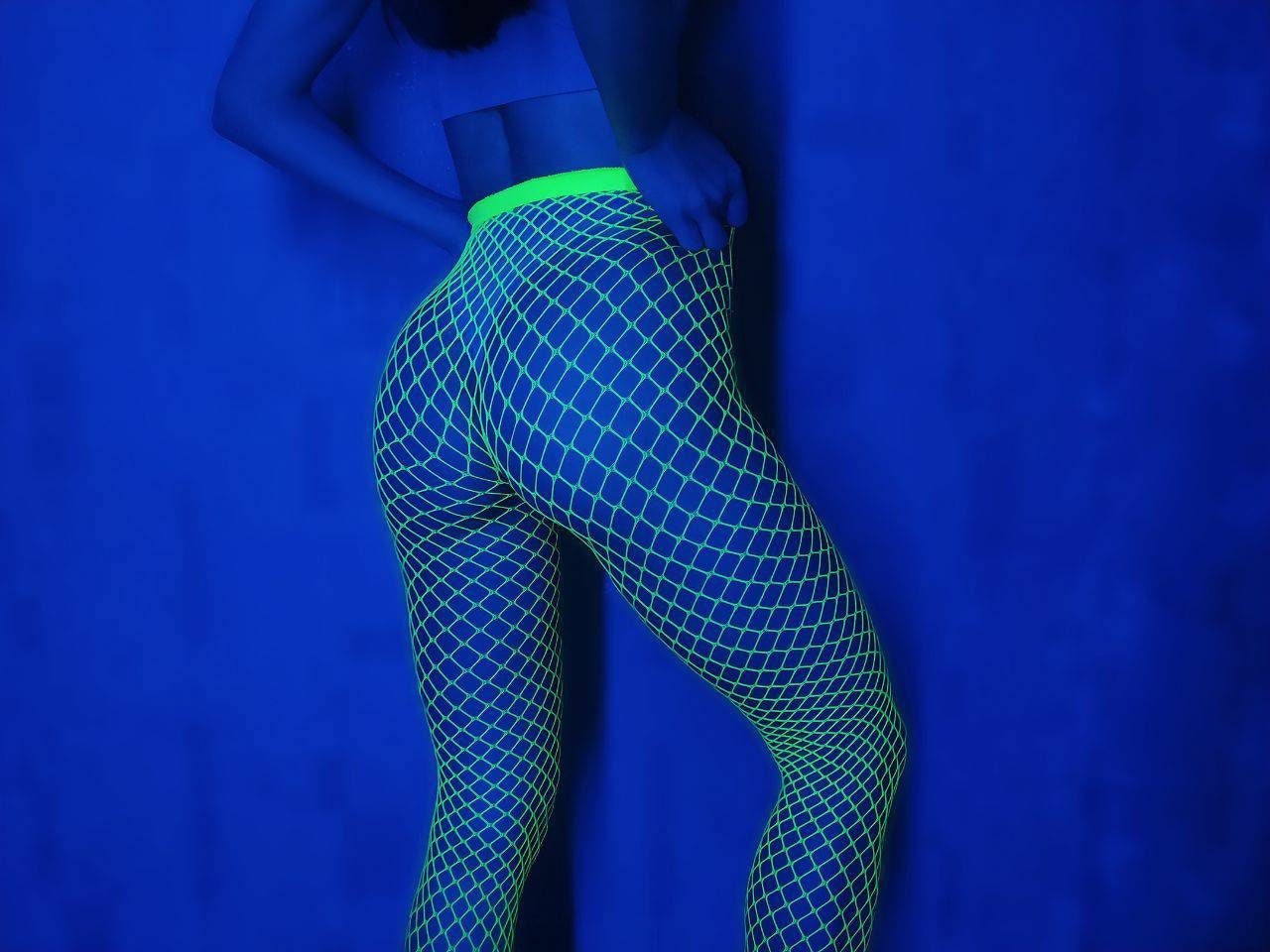 Uv light fishnet tights Clearance