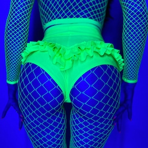 UV Reactive Rave Outfit: Fishnet Tights & High-Waisted Shorts