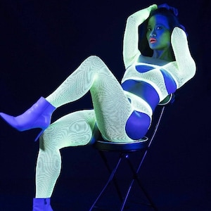 Blacklight Cabrio Top und offene Strumpfhose Neon Säure Fischnetz BH und Bodystocking Strumpfhose UV-aktive Dessous