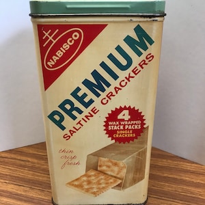 J—Nabisco Premium Saltine Crackers Tin
