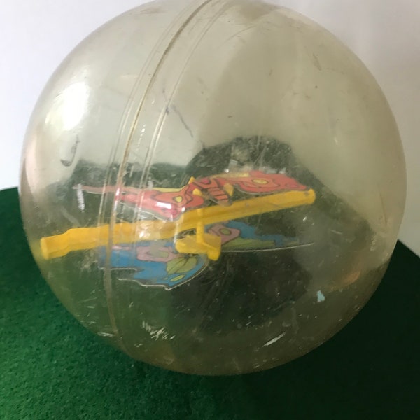 LB—Vintage Playskool Flutter Ball