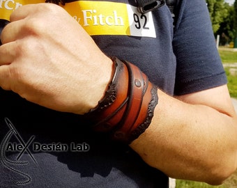 Wide Worn Burnt brown leather cuff Men's bracelet extra class genuine leather bracelet Leather wristband mens Stylish man gift bracelet