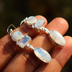 Handgjorda örhängen med månsten: Statement-smycken i silver med ädelstenar