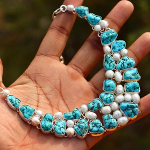 Turquoise & Pearl gemstone statement necklace | Turquoise cluster necklace | Women&#39;s necklace for beach party | Freshwater Pearl necklace