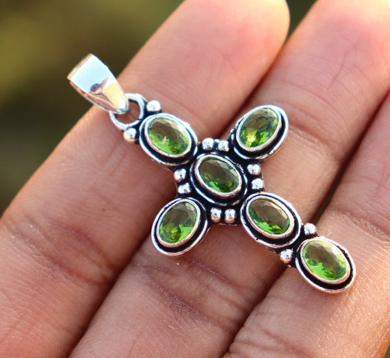 Onyx cheap peridot stone