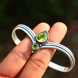 Natural Peridot Stone Bracelet: Sterling Silver Filigree Cuff Bangle