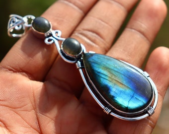 Unique Blue Fire Labradorite Gemstone Pendant, Handmade Pendant, 925 Sterling Silver Pendant, Labradorite Jewelry Pendant, Gift For Her.