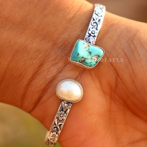 Ręcznie robiona bransoletka z turkusem i perłami: bransoletka boho ze srebra próby 925 z kamieniami szlachetnymi