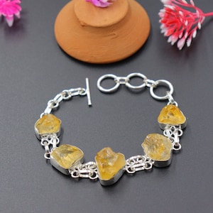 Rohes Citrinstein-Armband: Handgemachtes Sterlingsilber überzogenes Messing
