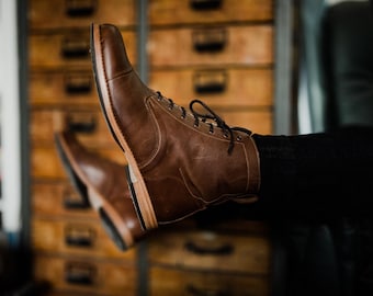 Męskie buty 100% skórzane Ręcznie robione eleganckie buty i buty męskie Brązowy Vintage Wysokiej jakości motocykl Cafe Racer