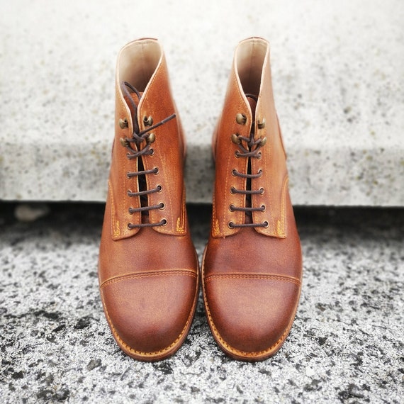 Botas hombre de cuero hechas a mano Botas casuales elegantes hombres Marrón  Vintage alta calidad Botas de otoño, Botas con cordones, Botines -   México