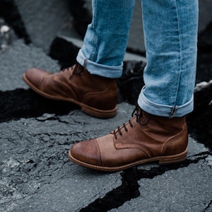 Men’s Handmade Lace-Up Ankle Boots - High Quality Leather, Casual Elegance, Vintage Style for All Seasons