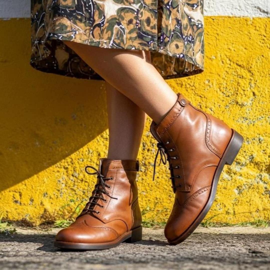 100% Leather Handmade Casual Elegant Boots & Shoes for Women Oxford Style Brown Vintage High Quality Fall Boots, Lace-up Boots, Ankle Boots 100% Leather Handmade Casual Elegant Boots & Shoes for Women Oxford Style Brown Vintage High Quality Fall Boots, Lace-up Boots, Ankle Boots