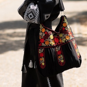 Black embroidered shoulder bags for women, Zippered bag with floral embroidery, Embroidered bag, Embroidered tote bag, Anniversary Gift