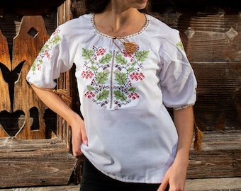 Women embroidered shirt, Vyshyvanka ukrainian embroidered blouse, Traditional ukrainian vyshyvanka blouse. White blouse with embroidery.