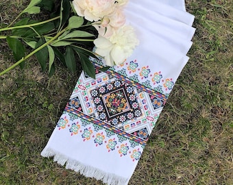Embroidered rushnyk, Wedding rushnuk towel with fringe, Ukrainian rushnyk, Long table runner, Christmas gift, Vintage rushnyk tablecloth