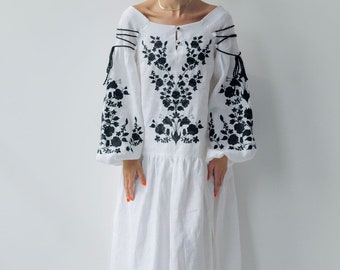 Embroidered white dress Vyhyvanka, Ukrainian dress, Ukrainian vyshyvanka dress knee length, Boho wedding guest dress with black embroidery