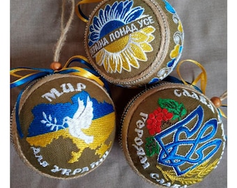 SET ukrainian christmas ornaments, Embroidered tree ornaments, Set of 3 xmas decorations, Handmade embroidered ornaments, Ukrainian gifts