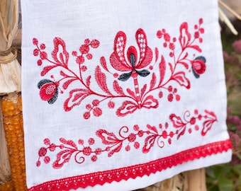Ukrainian embroidered wedding rushnyk, Wedding rushnyk, Embroidered linen towel, Slavic embroidery, Ethnic icon decor, Wedding gift