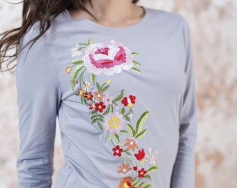 Bloemen geborduurde T-shirts voor vrouwen, botanisch borduurshirt, bloementop voor vrouwen, geborduurd shirt voor dames, Boho geborduurde top