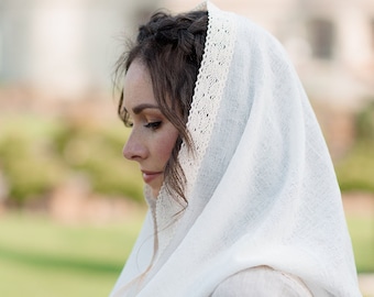 Ivory infinity veil for mass, Simple linen veil decorated with lace, Church veil catholic, First communion veil, Gift for mom