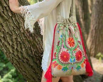 Slouchy shoulder bag, Hippie hobo bag, Boho bags for women, Hippie bag, Embroidered floral tote bag, Market bag, Festival bag, Crossbody bag