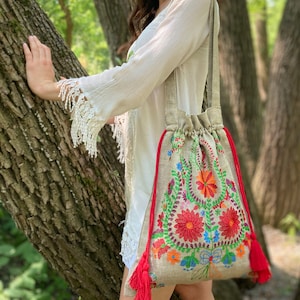 Slouchy shoulder bag, Hippie hobo bag, Boho bags for women, Hippie bag, Embroidered floral tote bag, Market bag, Festival bag, Crossbody bag