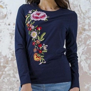 Floral embroidered t shirts for women, Long sleeve flower tee, Botanical embroidery blouse,Wild flower t-shirt,Mexican navy bohemian tee top